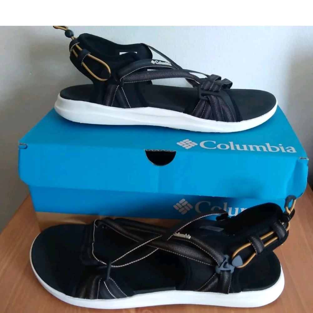 Columbia Sportswear Women’s Size 9 Black/Dark Stone Strap Sandals BRAND NEW